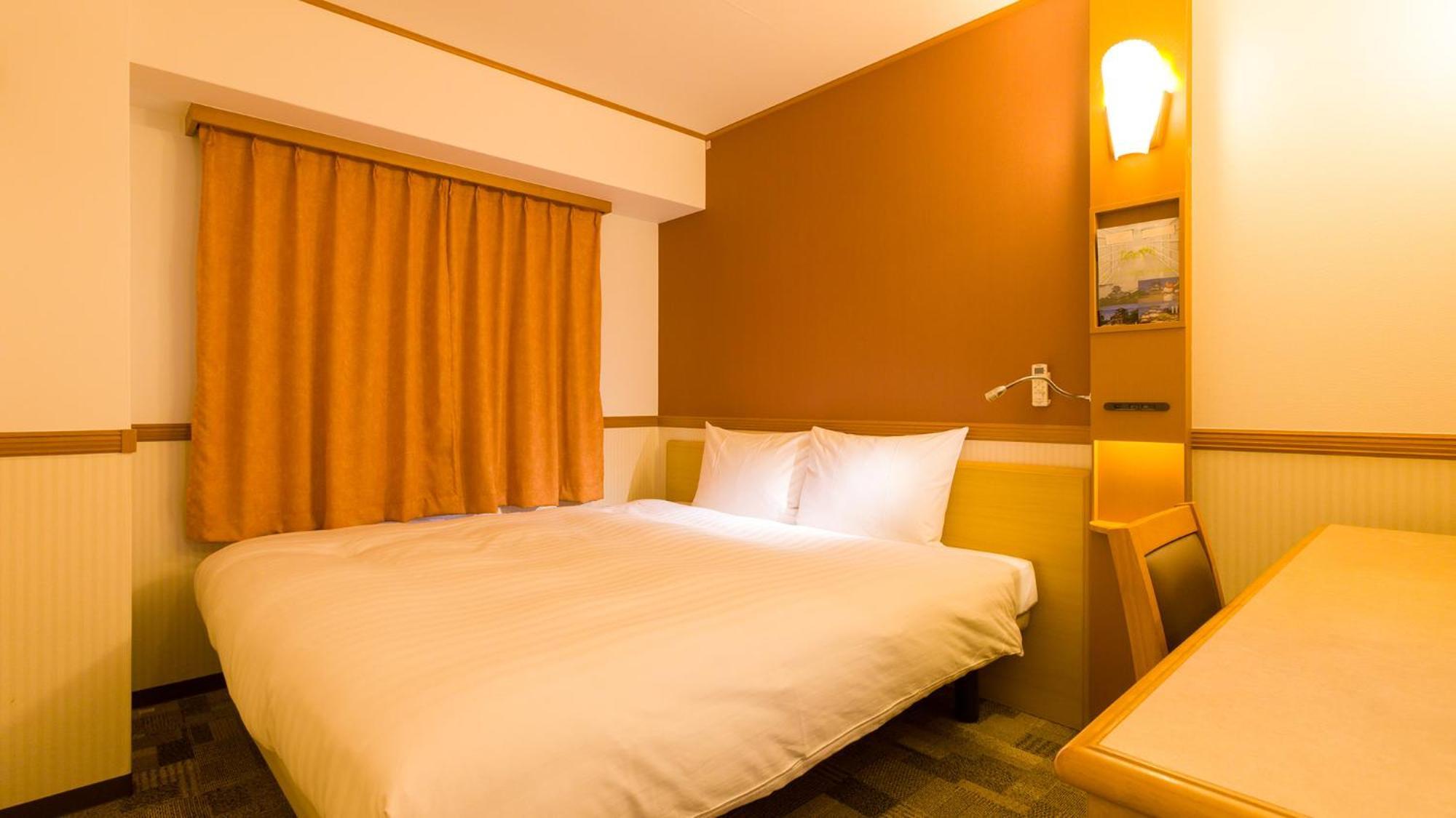 Toyoko Inn Nihombashi Bakurocho Токио Стая снимка