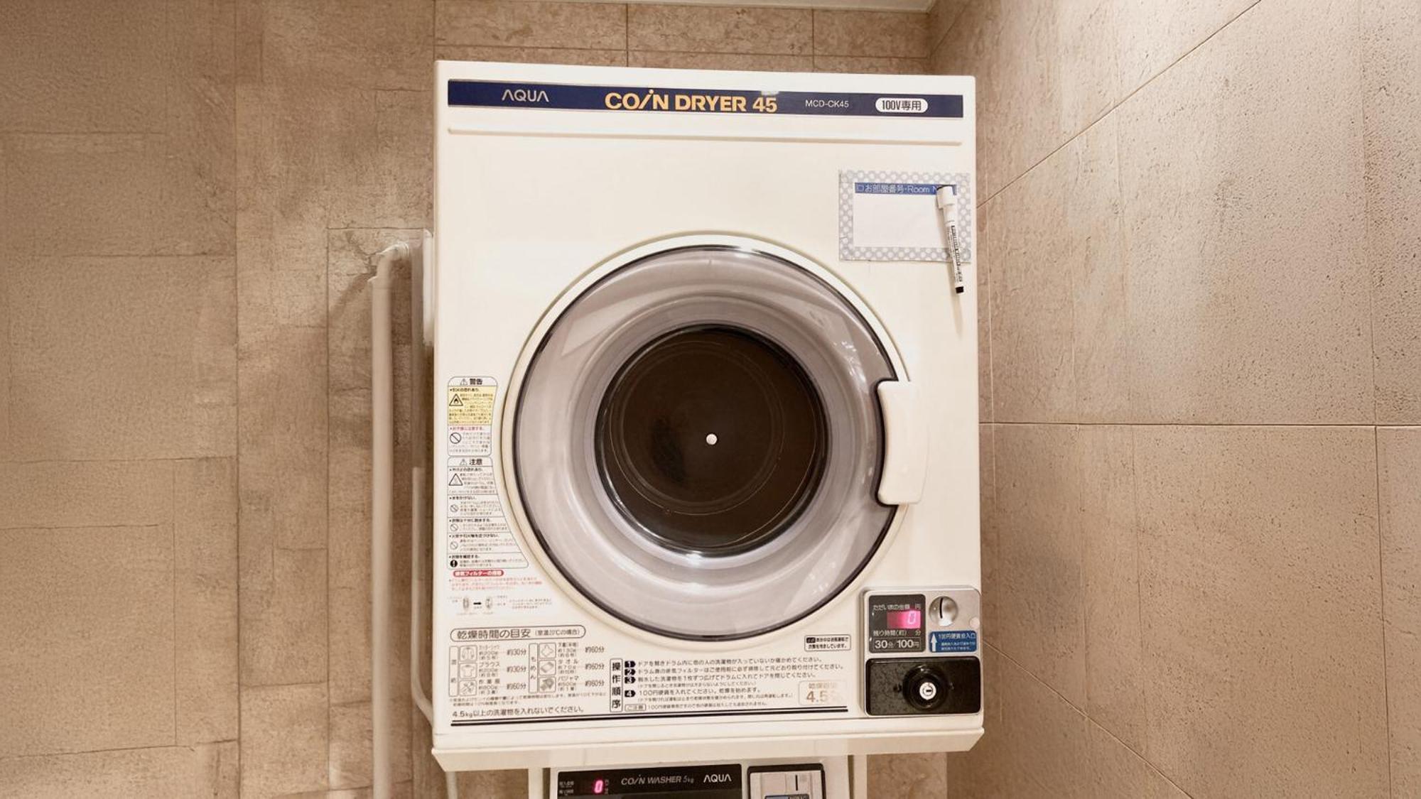 Toyoko Inn Nihombashi Bakurocho Токио Екстериор снимка