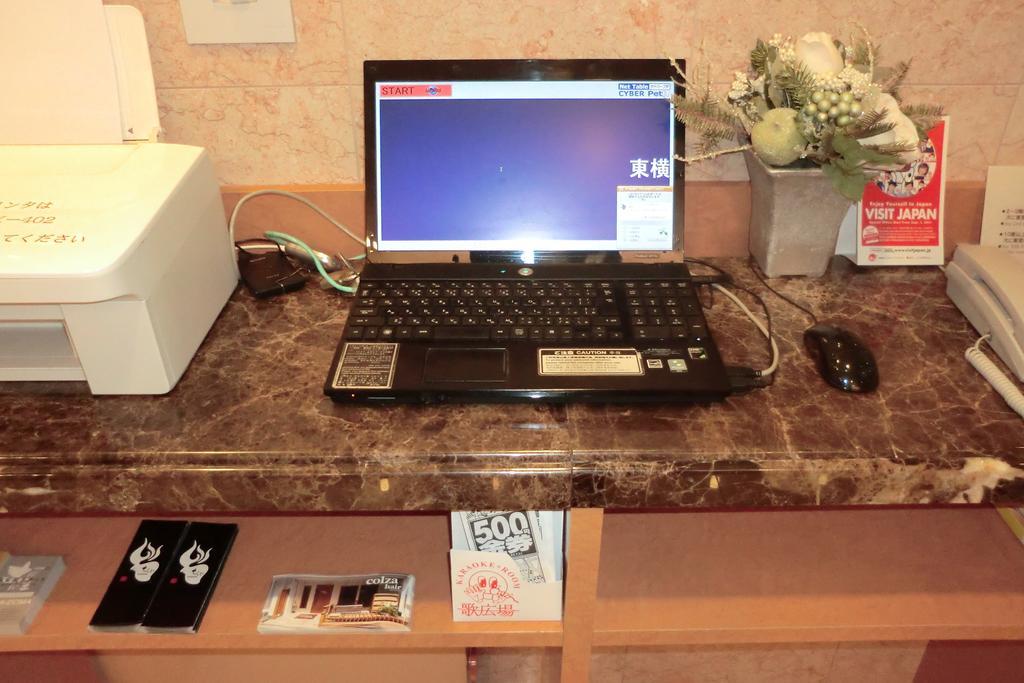 Toyoko Inn Nihombashi Bakurocho Токио Екстериор снимка