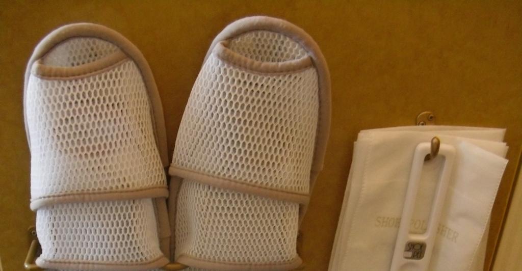 Toyoko Inn Nihombashi Bakurocho Токио Екстериор снимка