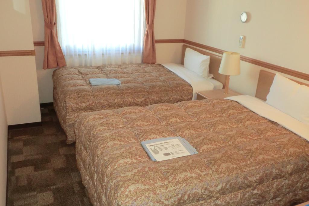 Toyoko Inn Nihombashi Bakurocho Токио Екстериор снимка